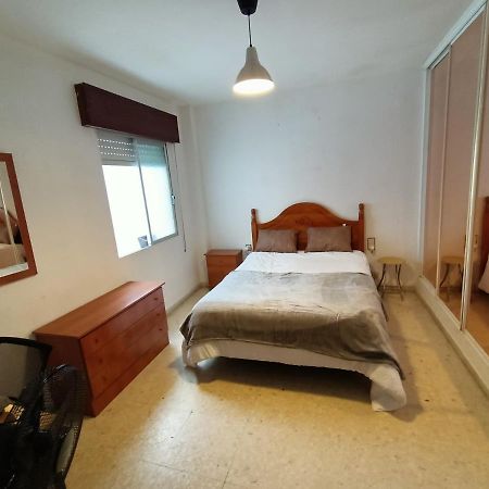Apartamento Cerca De La Caleta Cadiz Luaran gambar