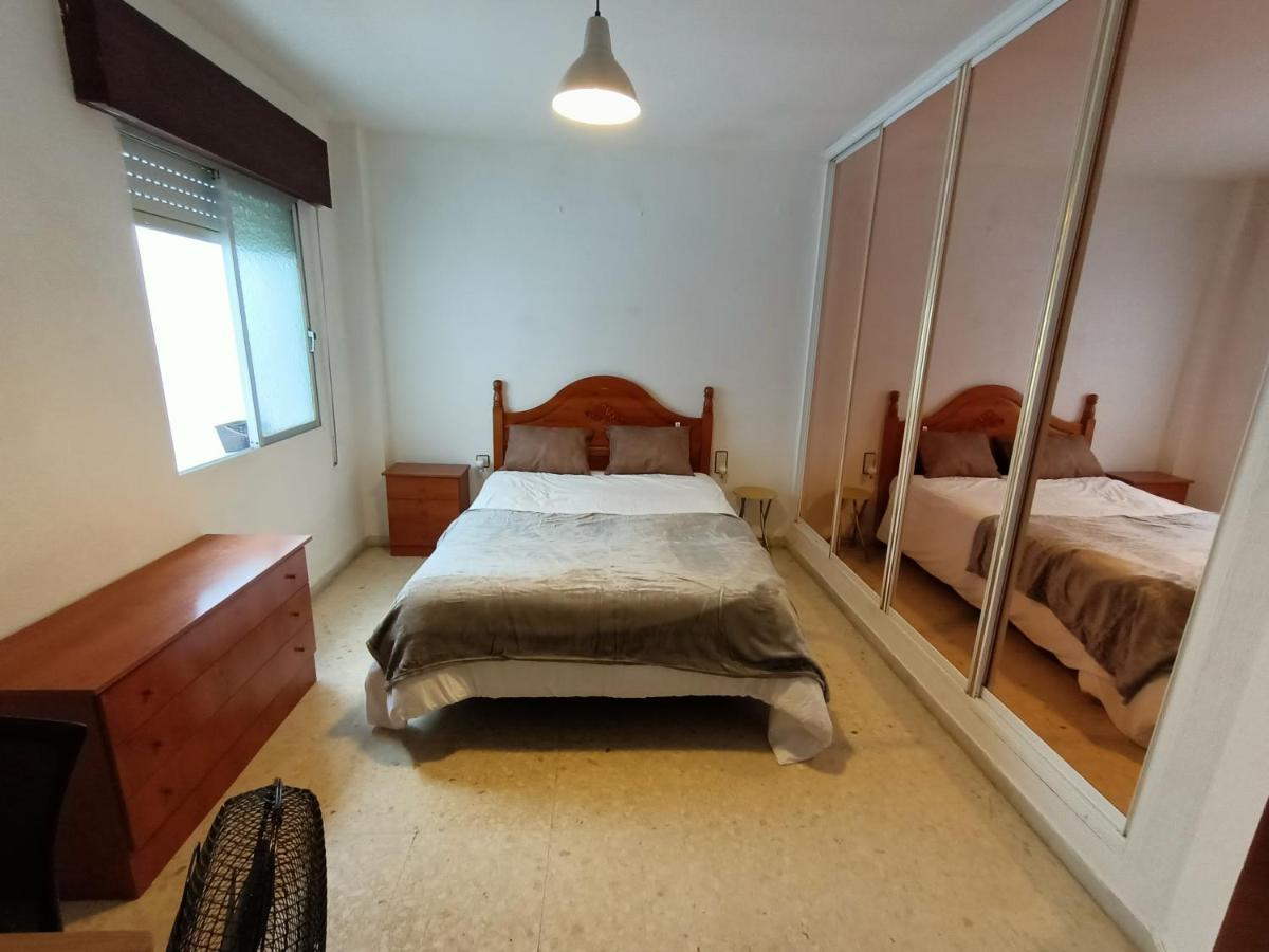 Apartamento Cerca De La Caleta Cadiz Luaran gambar